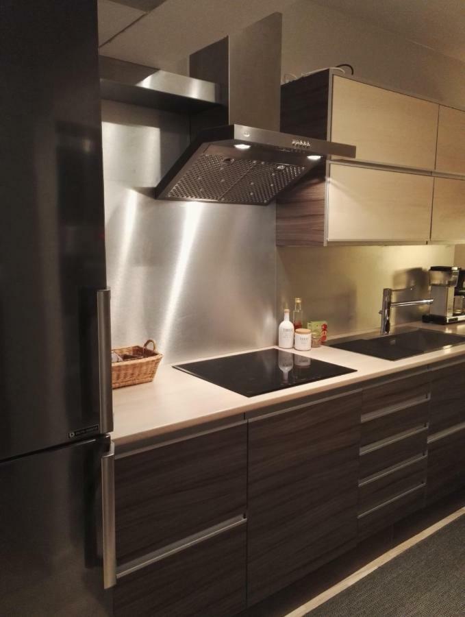 Peaceful City Centre Apartment Рованіемі Екстер'єр фото